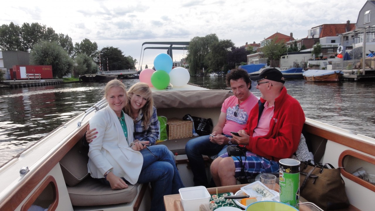 8e dag donderdag 25 augustus 2011 16:00-21:00uur (792,8uur)